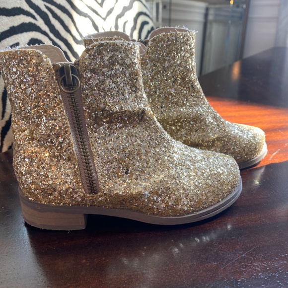 Joyfolie Kaitlin Gold Glitter Ankle Boots 8T - Picture 4 of 7